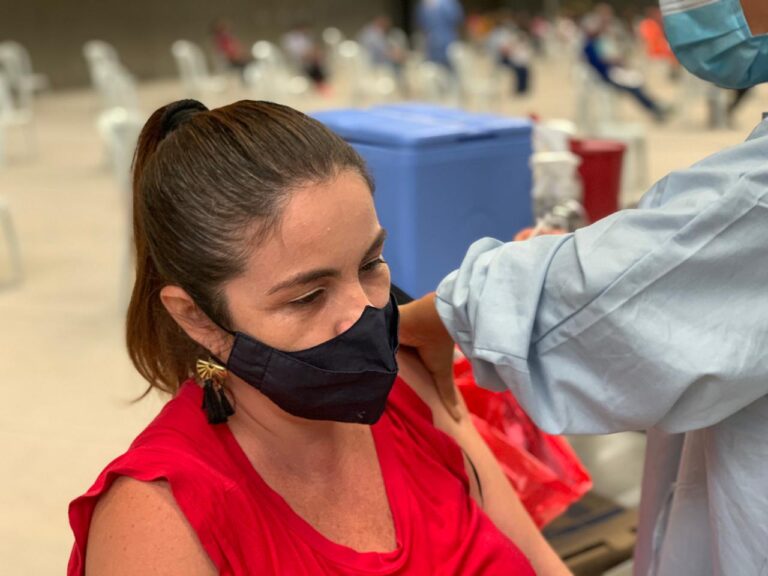 Más de 2 millones de vacunas contra el COVID19 han sido aplicadas en Antioquia