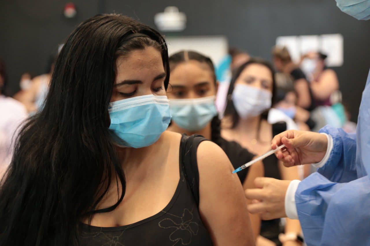 Vacunación contra COVID19 en Colombia al 19 de diciembre de 2021