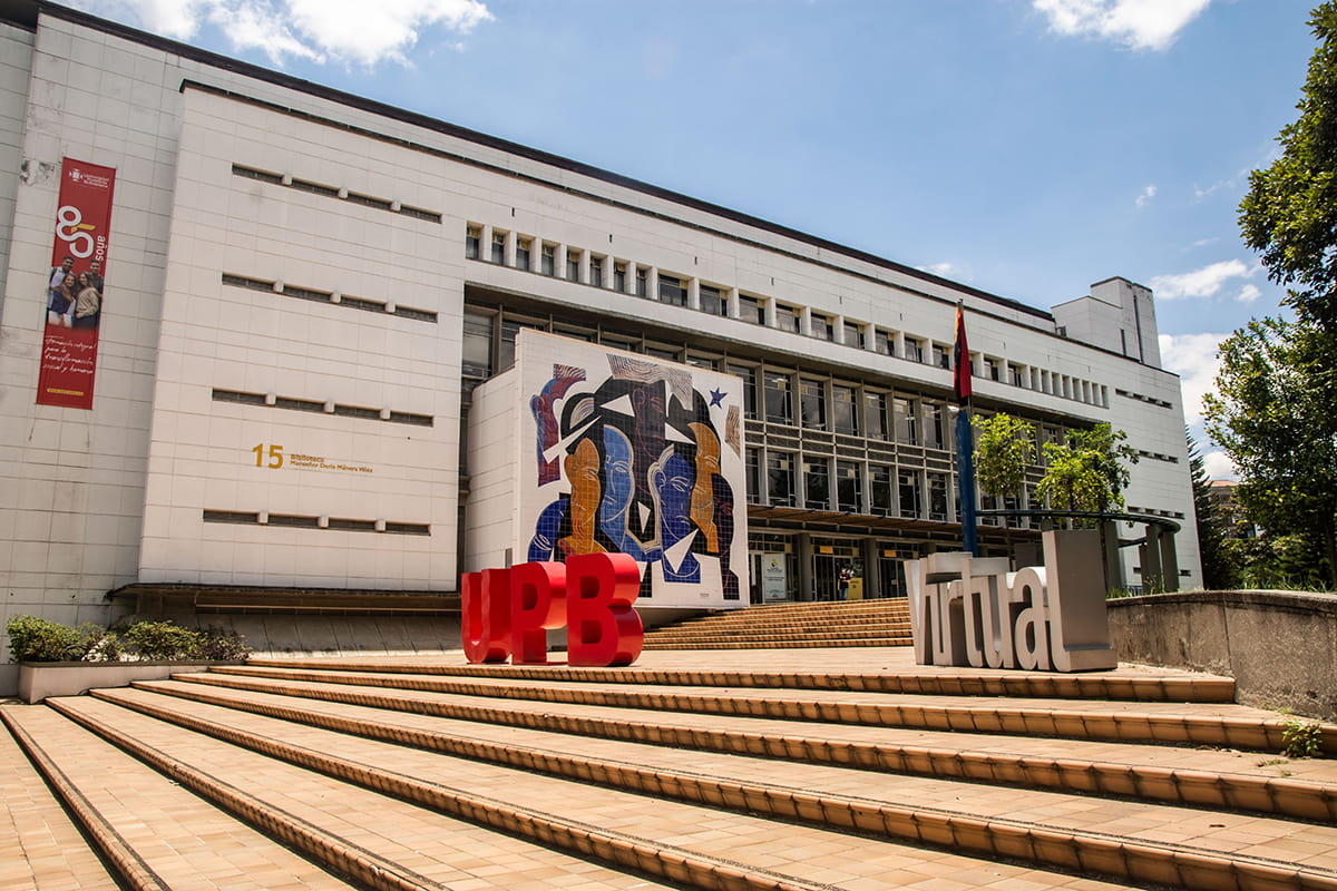 La Universidad Pontificia Bolivariana Y Sus 85 Años: De Cara Al Mundo