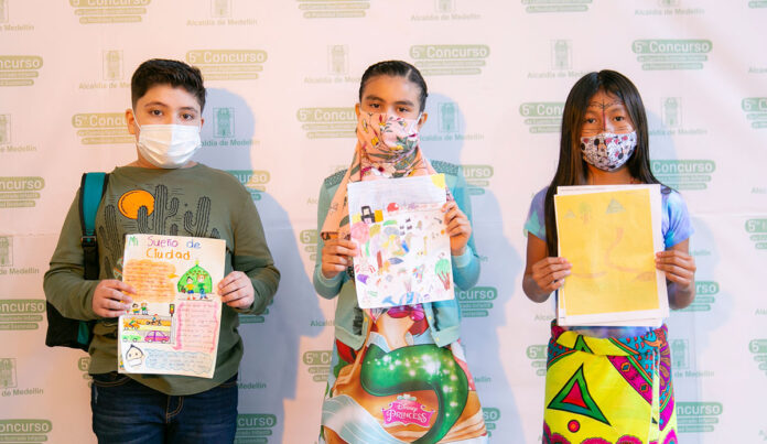 Niños de Medellín, a ilustrar la movilidad sostenible