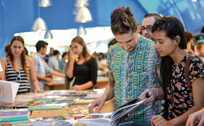 Una Fiesta del Libro y la Cultura distinta Una Fiesta del Libro y la Cultura distinta