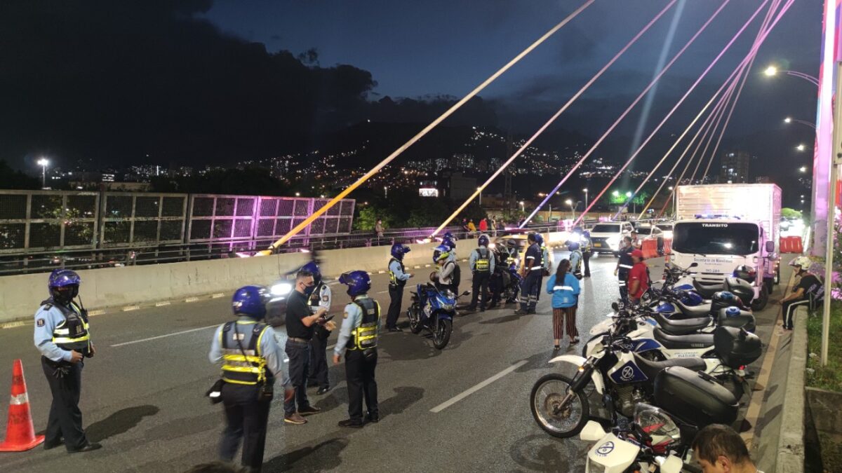 Controles de piques ilegales en Las Palmas y puente de la 4 Sur