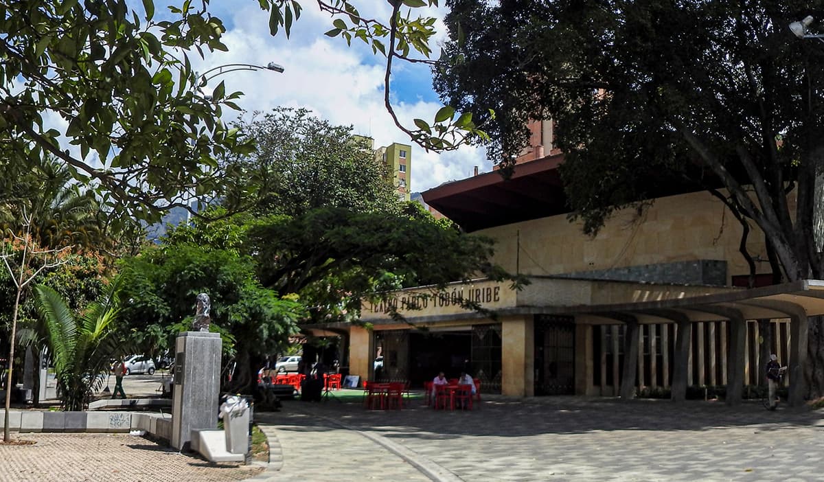 Instituciones culturales de Medellín celebran aumento de aforo