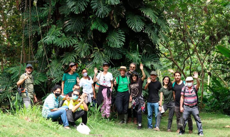 La Savia Vegetal invita a su Exposición Botánica Silvestre en El Escobero