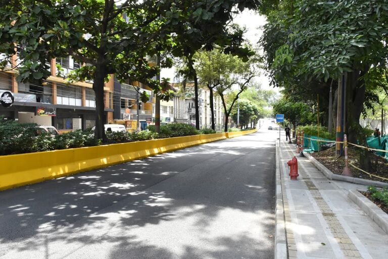 La calle 63 de Itagüí fue renovada para mejorar movilidad y conexión con Envigado