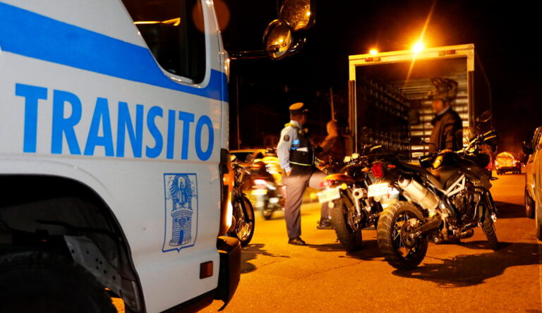 Comienza periodo sancionatorio del pico y placa para motos en Valle de Aburrá