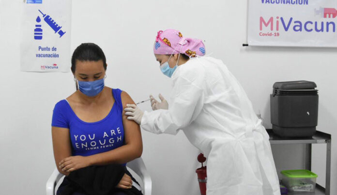 Una semana de logros en la vacunación contra el COVID19 en Colombia