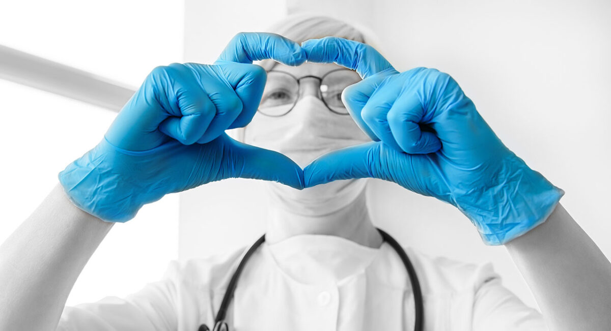 En el Día Panamericano del Médico el mensaje a todos es "sigamos cuidándonos"