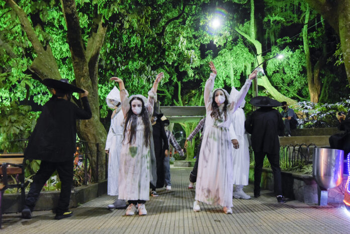 El tradicional Desfile de Mitos y Leyendas de Medellín regresa a la presencialidad