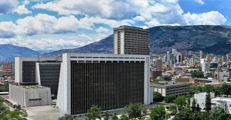 Nuevo aval de Registraduría Nacional a firmas de revocatoria al alcalde de Medellín