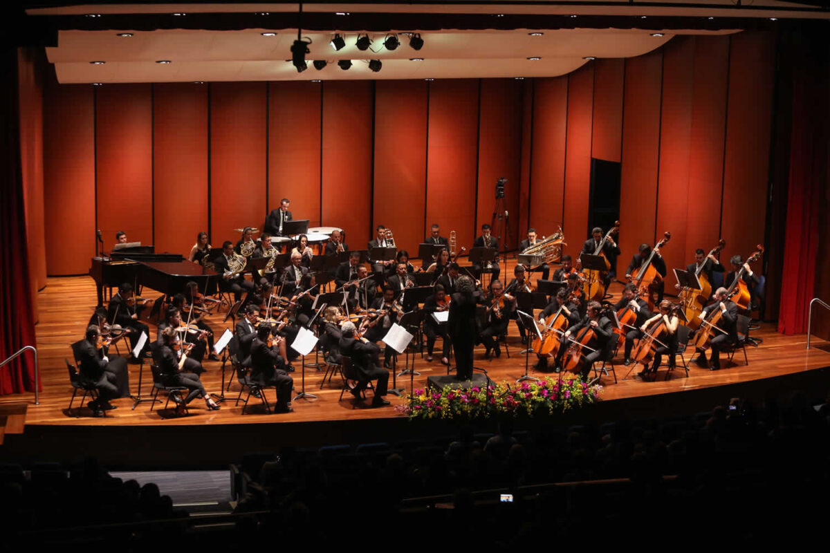 La Sinfónica de EAFIT celebra con Casa Teatro El Poblado
