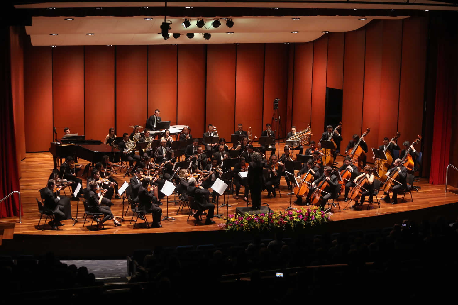 La Sinfónica de EAFIT celebra con Casa Teatro El Poblado