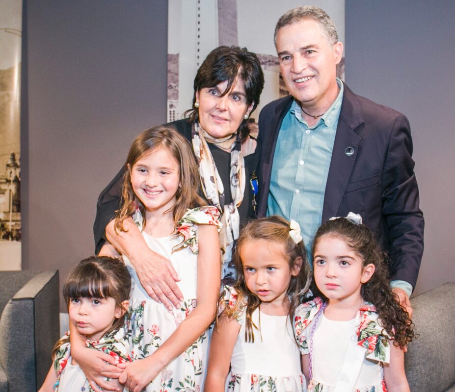 Lina Vélez de Nicholls recibió la Orden de Boyacá en grado de Caballero
