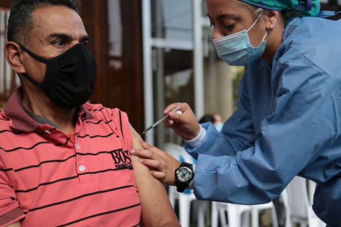 Ascienden a 766.396, las dosis administradas de la vacuna contra el COVID19 en Medellín