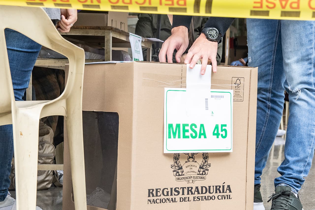 Consejo Nacional Electoral aplazó la audiencia con miembros de la revocatoria y el alcalde de Medellín