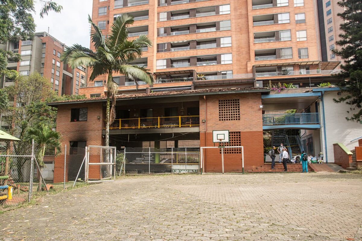 incendio en la Corporación Casa de María y el Niñ