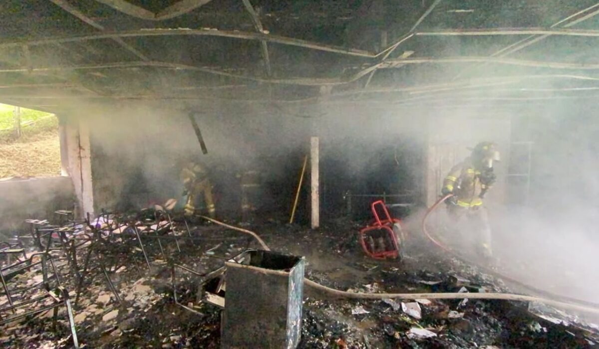Fue controlado el incendio estructural en Baluarte de San Diego, en la Loma del Indio, en El Poblado