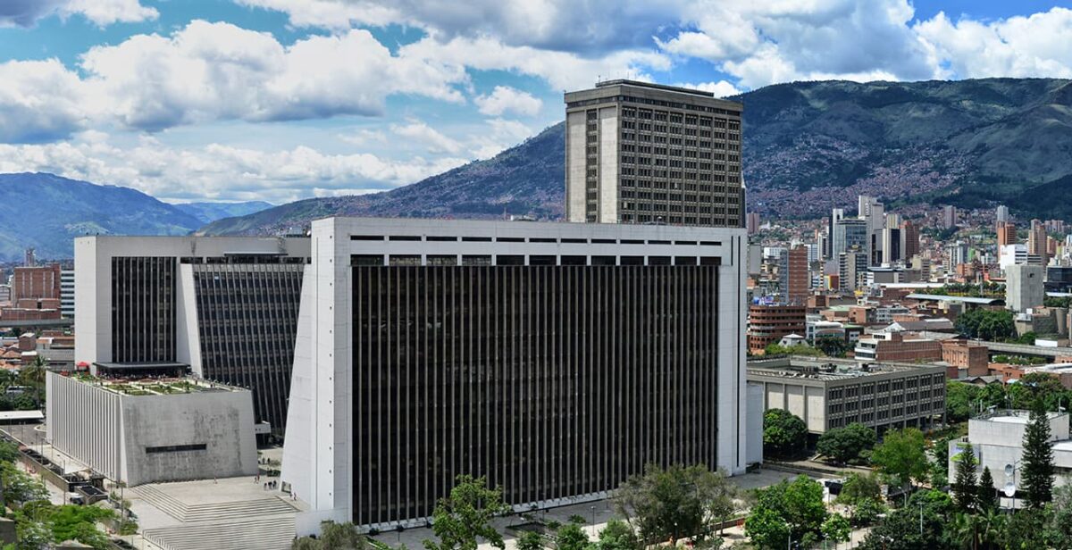 Juez suspendió el proceso revocatorio del mandato de Daniel Quintero Calle en Medellín