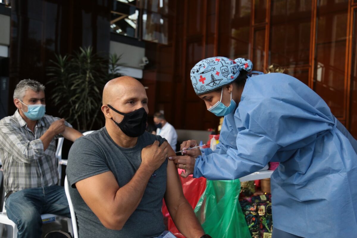 Medellín suma 3.952.026 dosis aplicadas de la vacuna contra el COVID19