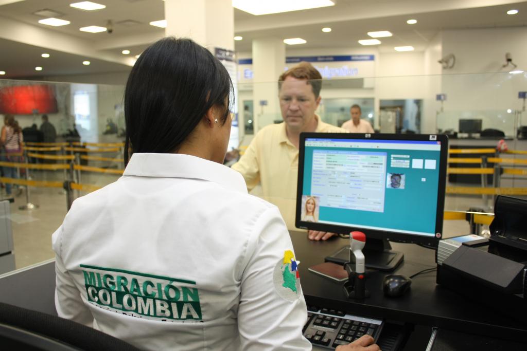 En 60 días, se afiliarán en salud 700 mil migrantes. Esa es la meta del gobierno nacional, que busca mejorar las capacidades de afiliación y atención de la población migrante venezolana. 