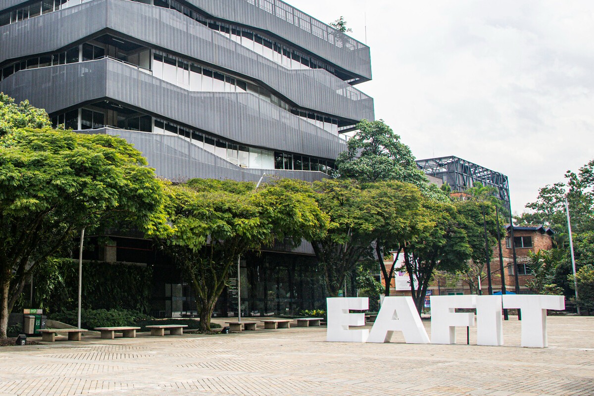 Siguen respuestas al alcalde de Medellín Eafit y Consejo Gremial