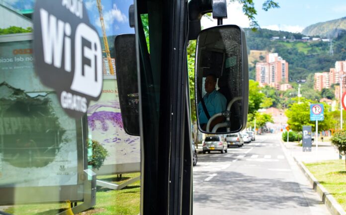 Buses de El Poblado, Envigado y Sabaneta tienen cambios en rutas y nuevos paraderos