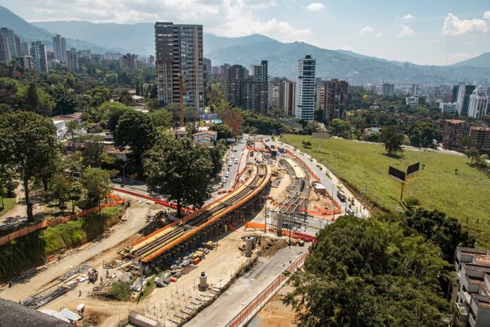 Avenida 34 sigue su rumbo hacia Las Palmas, con nuevos puentes