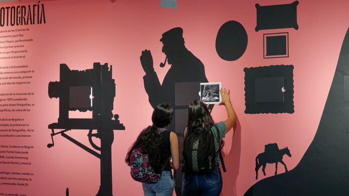 La Biblioteca Pública Piloto invita a una exposición “La fotografía como objeto”