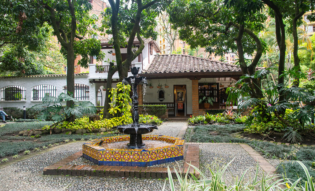 Celebrar los 20 años de Casa Museo Otraparte