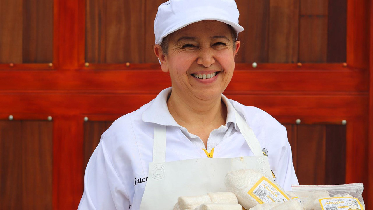Microempresas de Colombia presenta una línea de crédito para mujeres empresarias en Antioquia