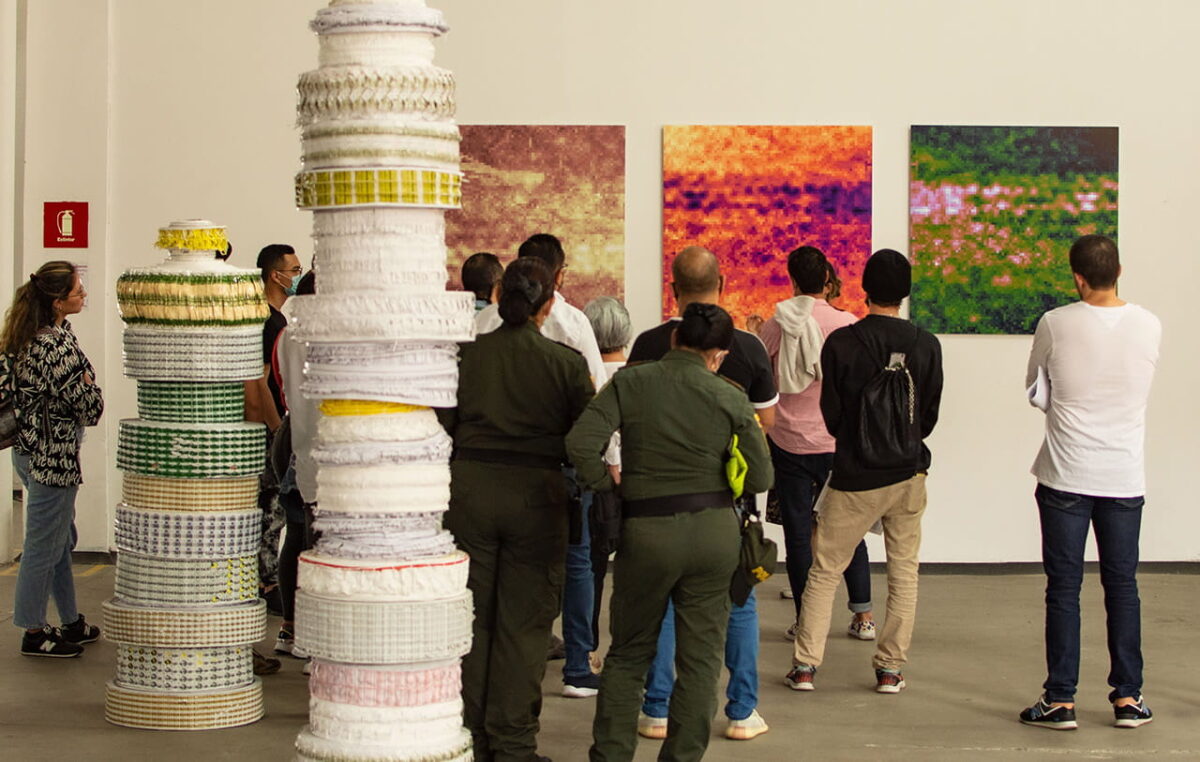 En Bodega/Comfama once artistas presentan sus visiones de la ciudad
