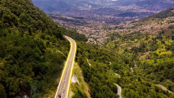 El Túnel de Oriente quedará de doble calzada, las obras iniciarán este mismo año