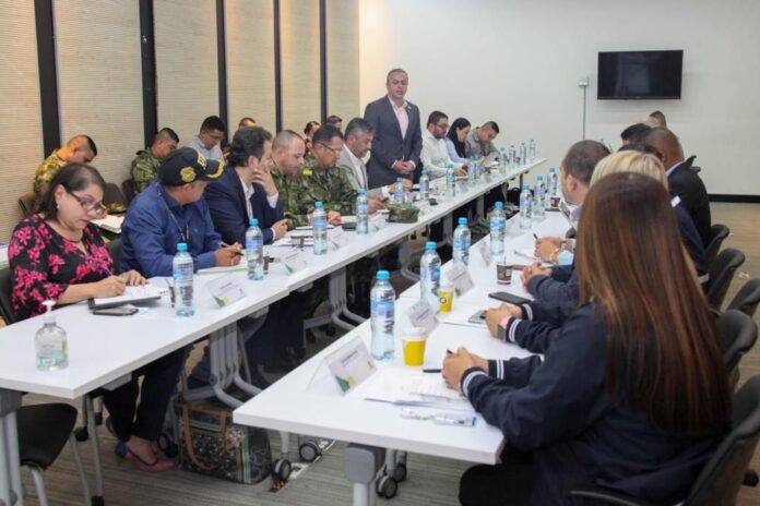 El alcalde (e) de Medellín evaluó las garantías de seguridad de los próximo comicios