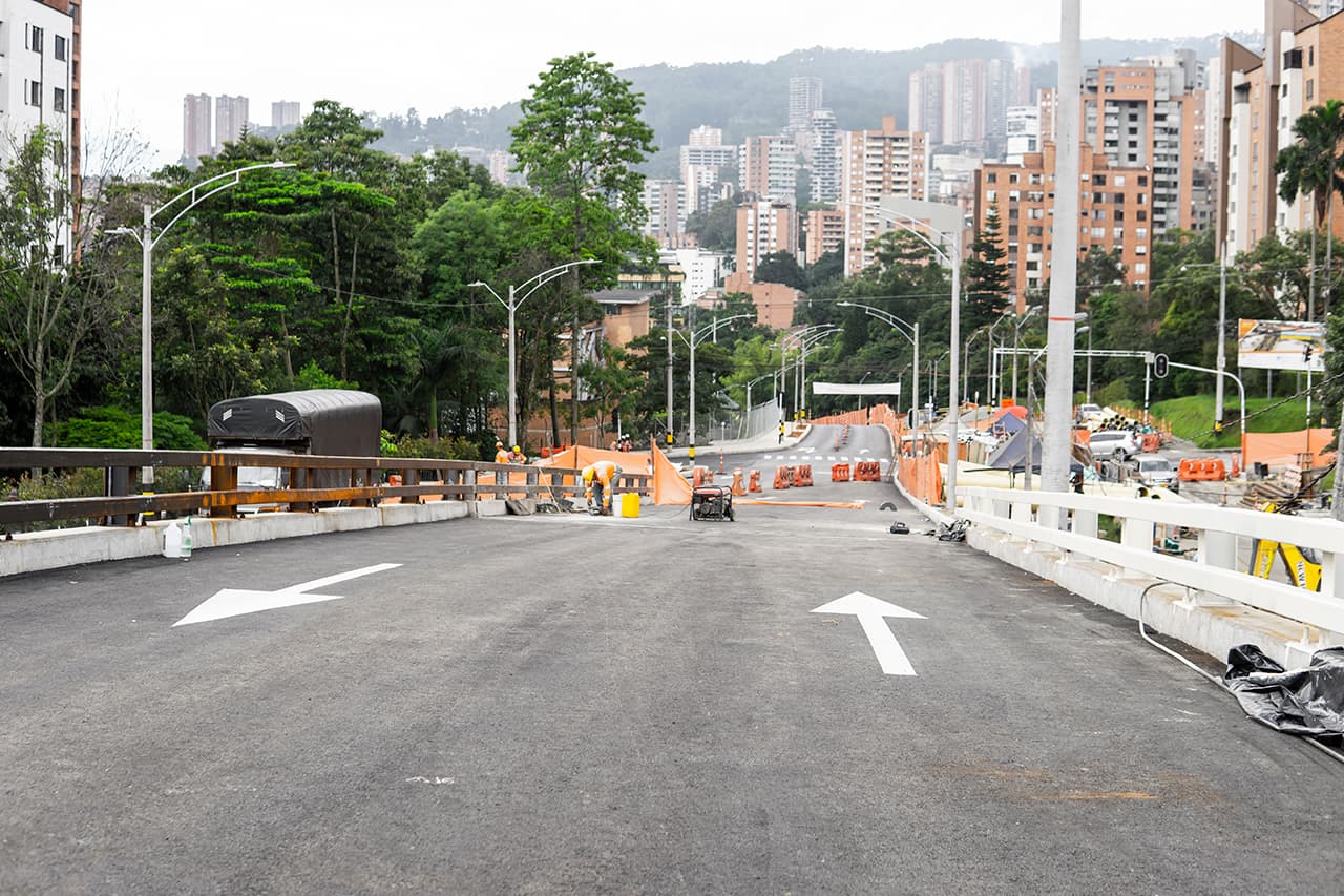 Entregan primer puente del intercambio de la avenida 34 o intermedia con la Loma de Los Parra