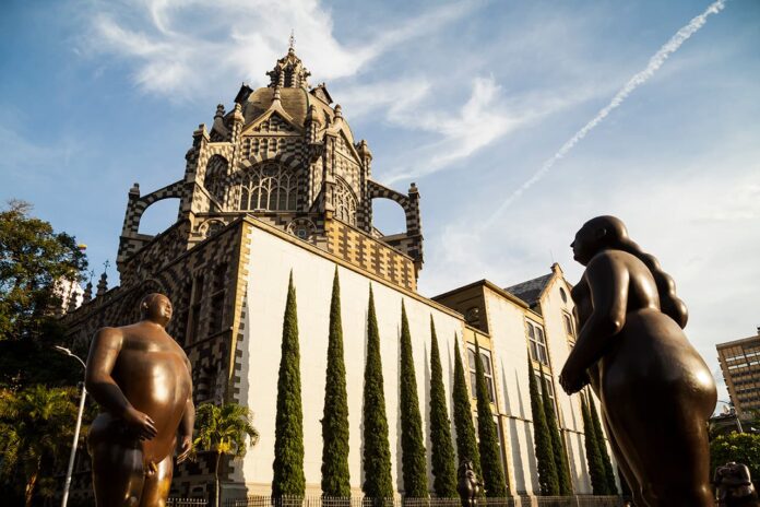 60.000 visitantes llegarían a Medellín en Semana Santa