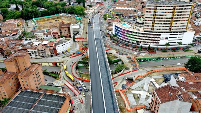 Nuevo cierre de vía por obras del intercambio vial de la 80 en Medellín