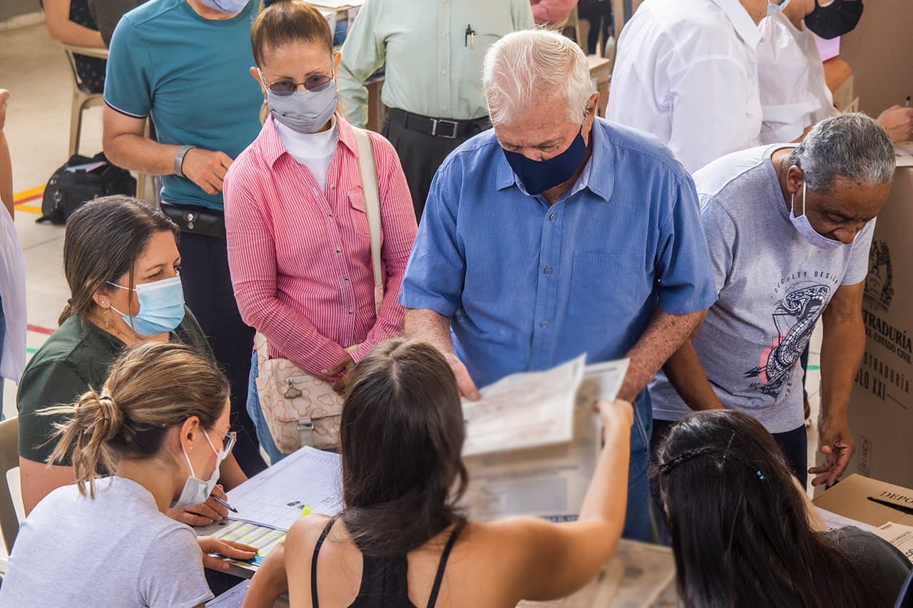 Jurados de votación en la segunda vuelta presidencial