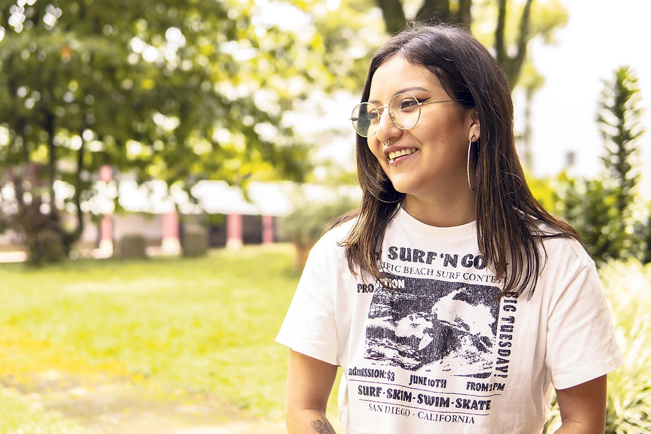 Luisa Villota admira la música colombiana. De Pasto extraña la gente, el frío, y las bebidas calientes como el chapil.