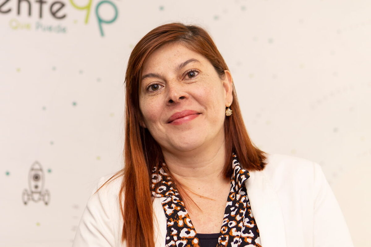 Natalia Pérez Marín, especialista en clínica y en asuntos de diversidad y género. Directora de la corporación Gente que puede, dedicada a las diversidades.
