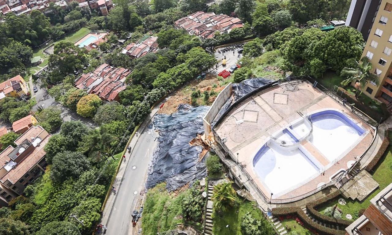Deslizamiento en Rodeo Alto en Medellín