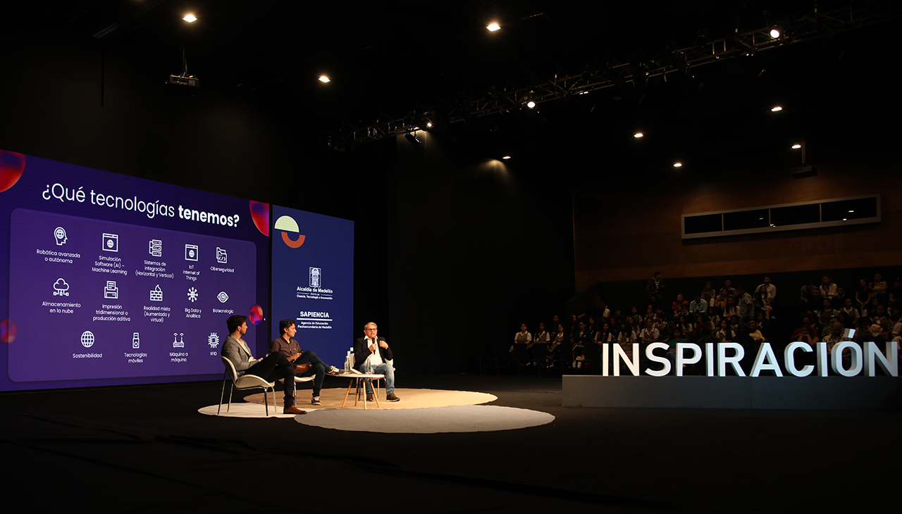 El futuro de la industria de la moda, conversación central en el Pabellón del Conocimiento de Colombiatex 2022