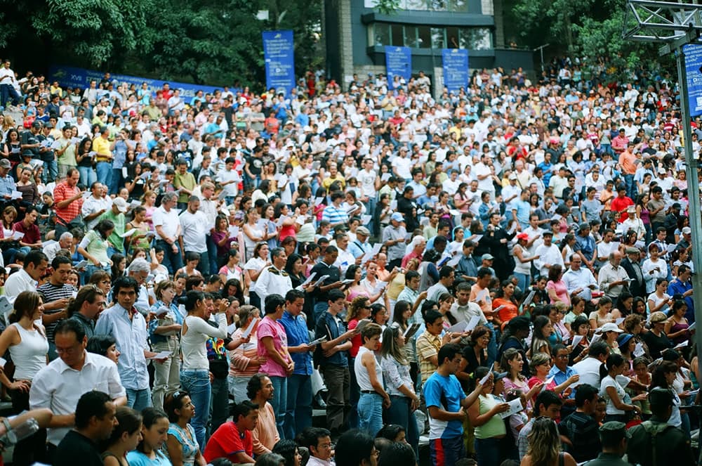 A partir del 23 y hasta el 30 de julio, se realizará el festival de manera presencial con actividades simultáneas en diferentes escenarios ubicados en Medellín, el Valle de Aburrá, municipios del oriente antioqueño y en la ciudad de Santa Marta.
