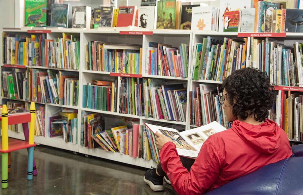 La Librería Fernando del Paso expande su luz