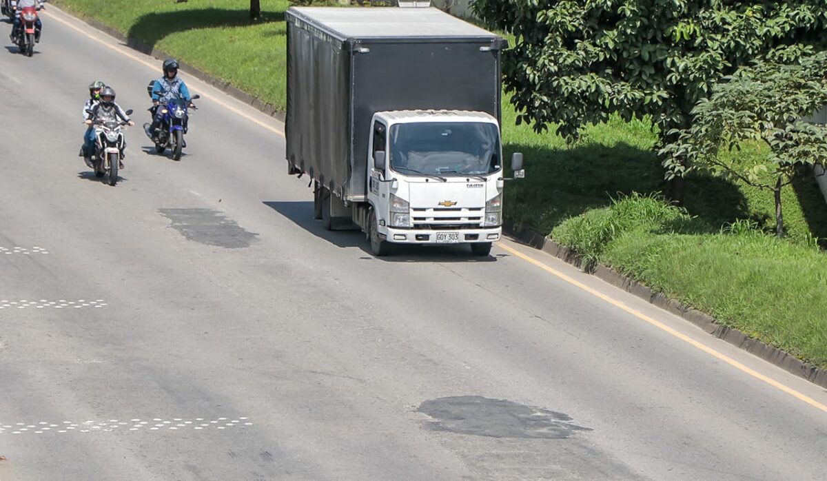 Avenida Regional Sur, en Sabaneta no tendrá más huecos