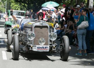 Cierres viales por el Desfile de Autos Clásicos, este sábado 13 de agosto