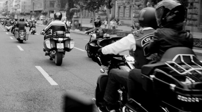 Cierres viales por el segundo Desfile de Motos Clásicas y Antiguas, en Envigado