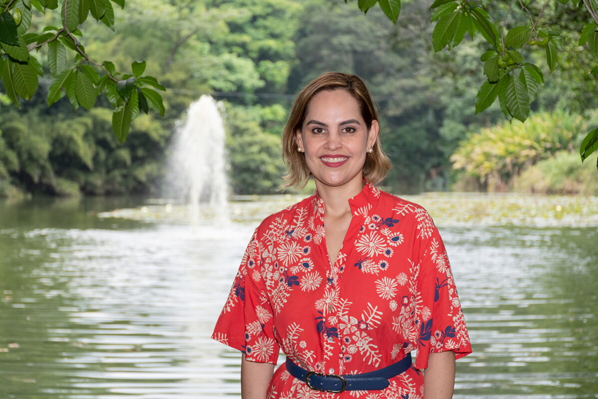 Claudia García, directora ejecutiva del Jardín Botánico de Medellín.