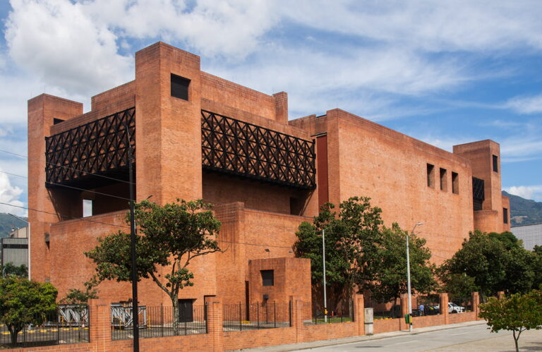 Con más apertura y proyectos, el Teatro Metropolitano celebra 35 años