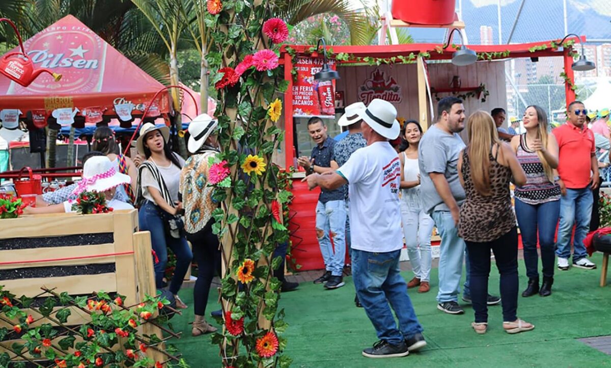Fondas de Mi Tierra en la Feria de las Flores 2022