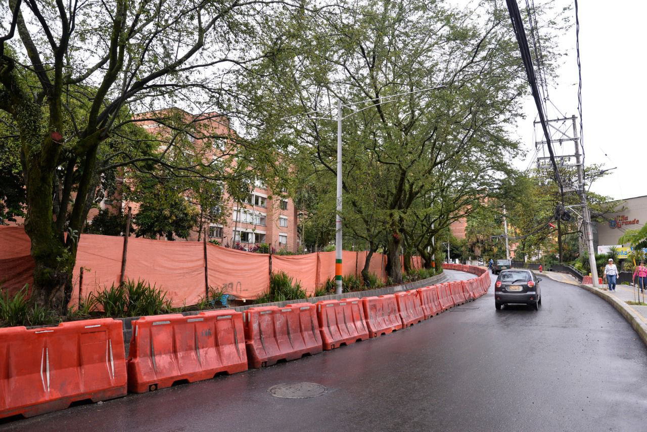 Habilitado el paso a un carril en el corredor de Metroplús, en Envigado